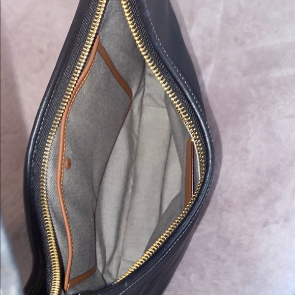 Coach Ergo Shoulder Bag 33 in Black with Gold Hardware. - Picture 5 of 5